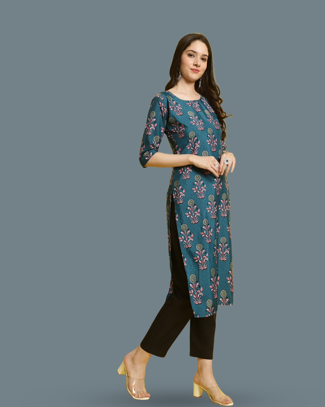 Blue Floral Delight Kurta With Pant