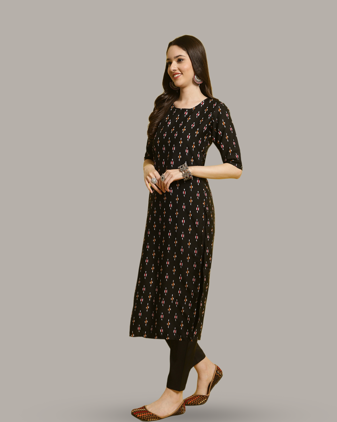 Black Beauty Printed Kurta With Pant