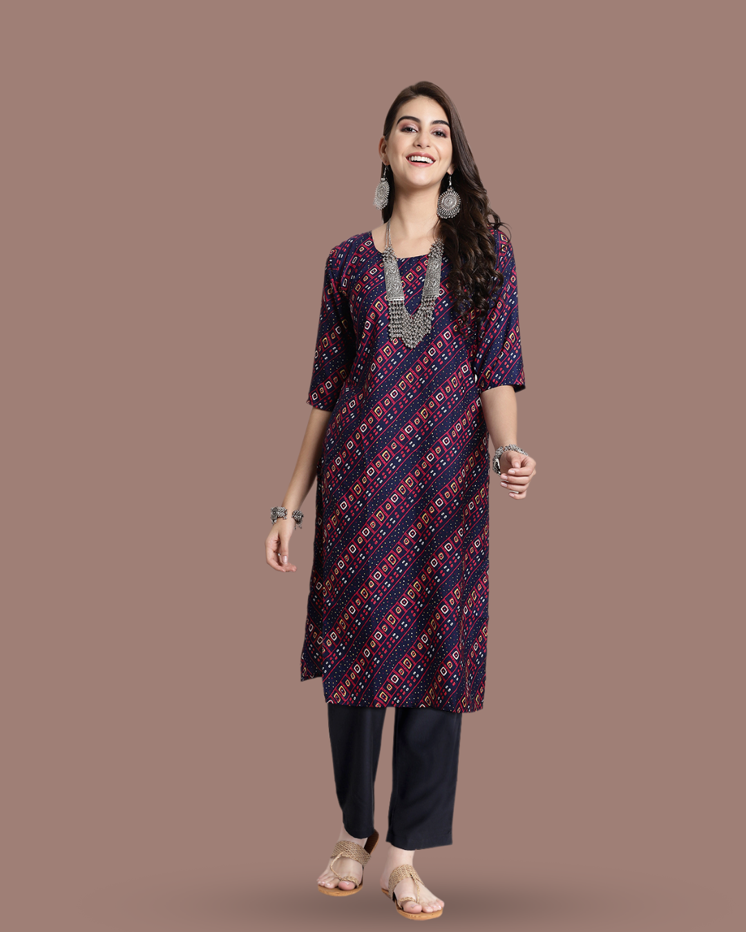 Classic Beauty Navy Blue Bandhani Kurta With Pant