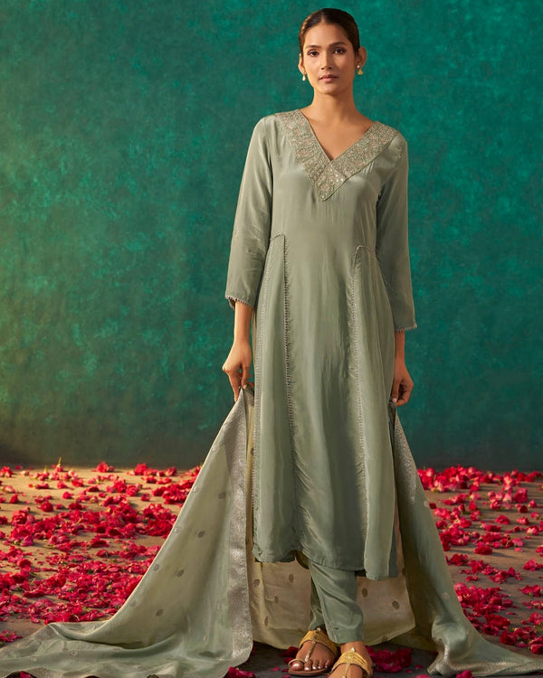 Muted Green Grace  – Set of 3