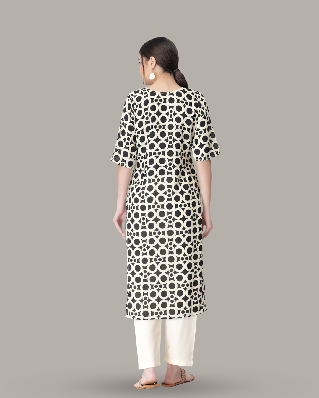 Ring Pattern Black Kurta With Pant