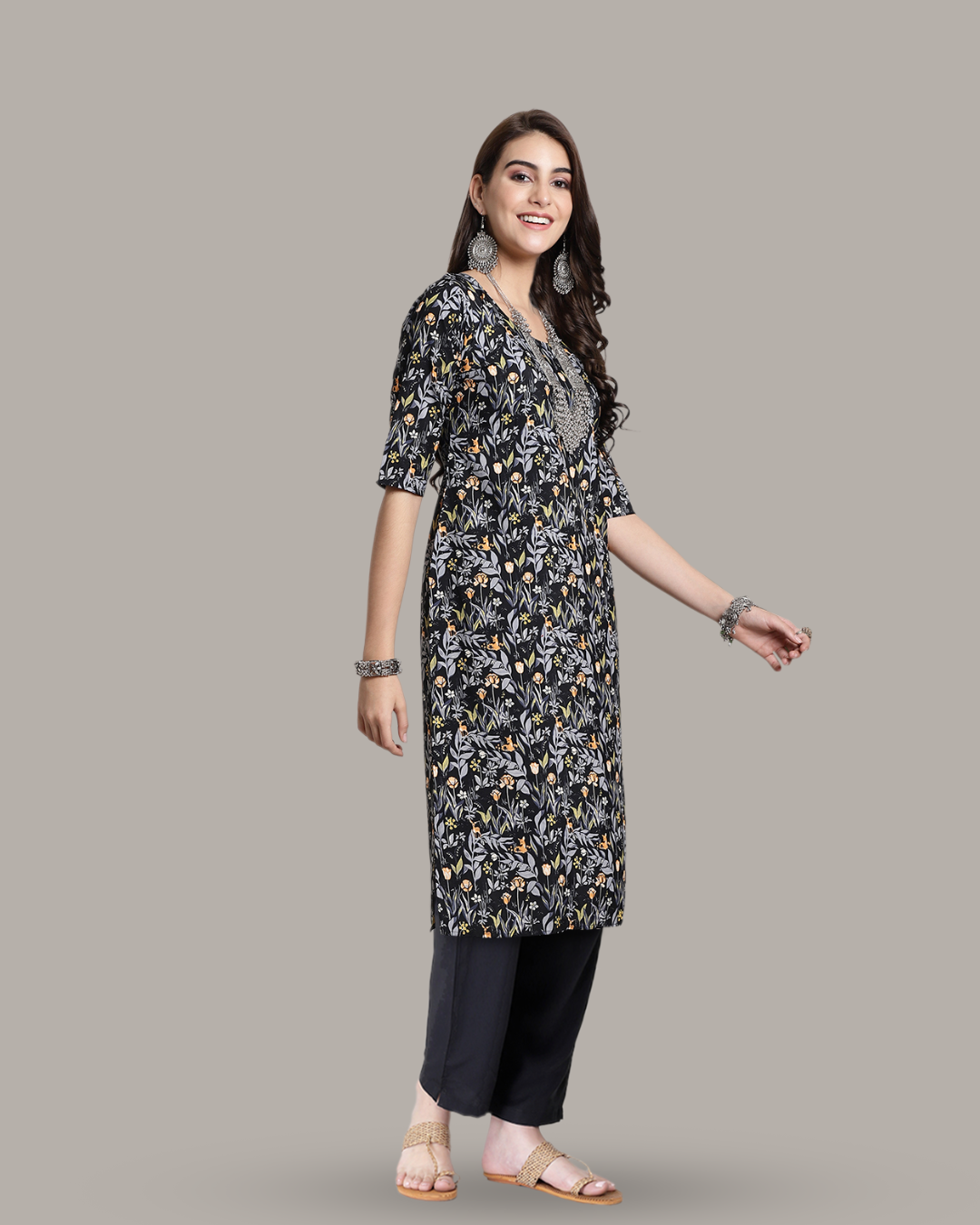 Springtime Black Floral Print Kurta With Pant